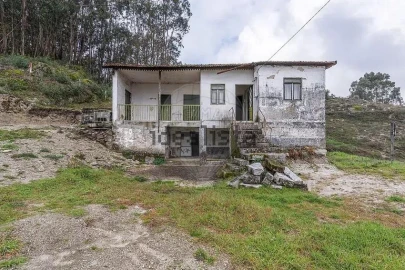 Moradia T2 para Venda em Passos