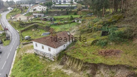Moradia T2 para Venda em Passos