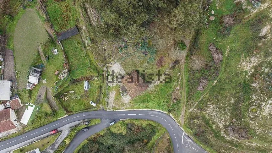 Moradia T2 para Venda em Passos Foto 29