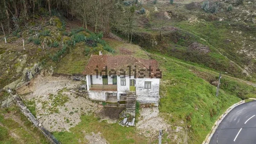 Moradia T2 para Venda em Passos