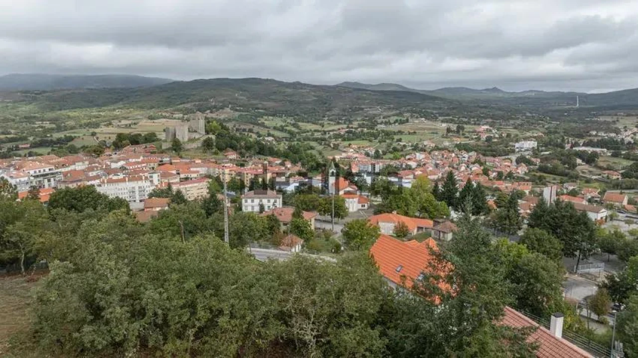 Terreno para Venda em Montalegre e Padroso Foto 9