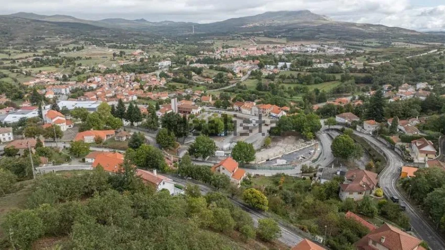 Terreno para Venda em Montalegre e Padroso Foto 11