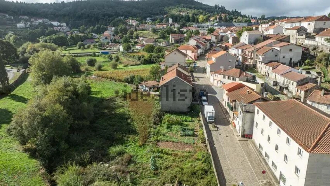 Terreno para Venda em Montalegre e Padroso Foto 14