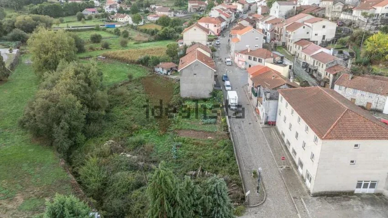 Terreno para Venda em Montalegre e Padroso Foto 4