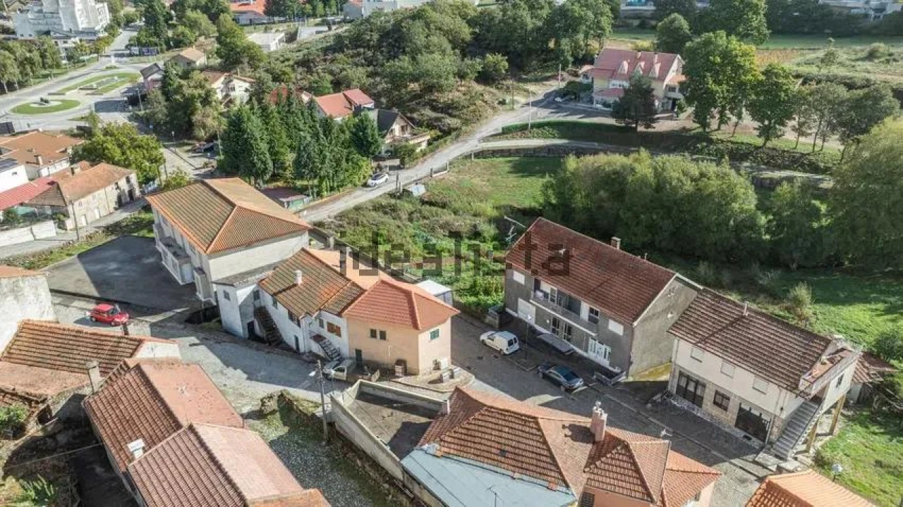 Terreno para Venda em Montalegre e Padroso Foto 9