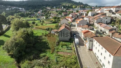 Terreno para Venda em Montalegre e Padroso