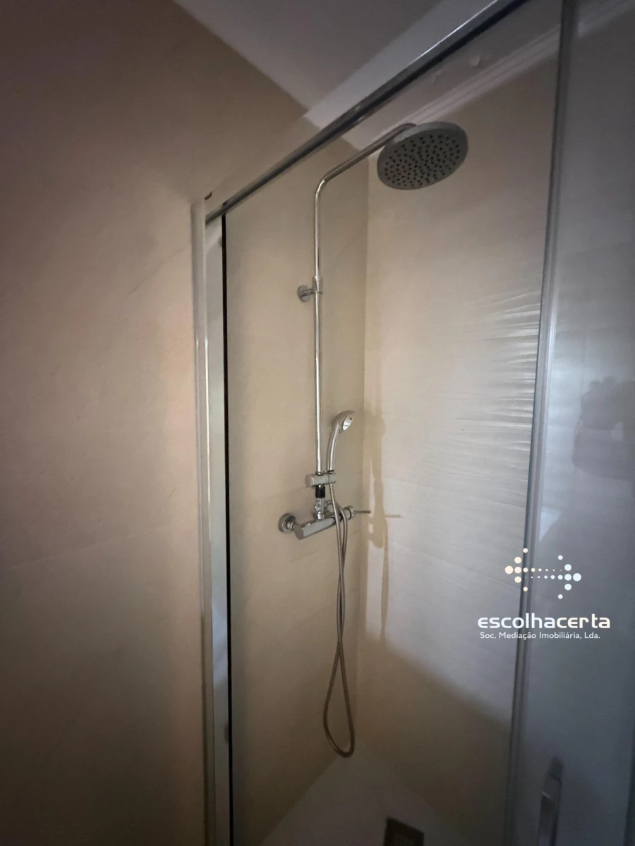 Apartamento T3 para Venda em Quinta do Anjo Foto 22