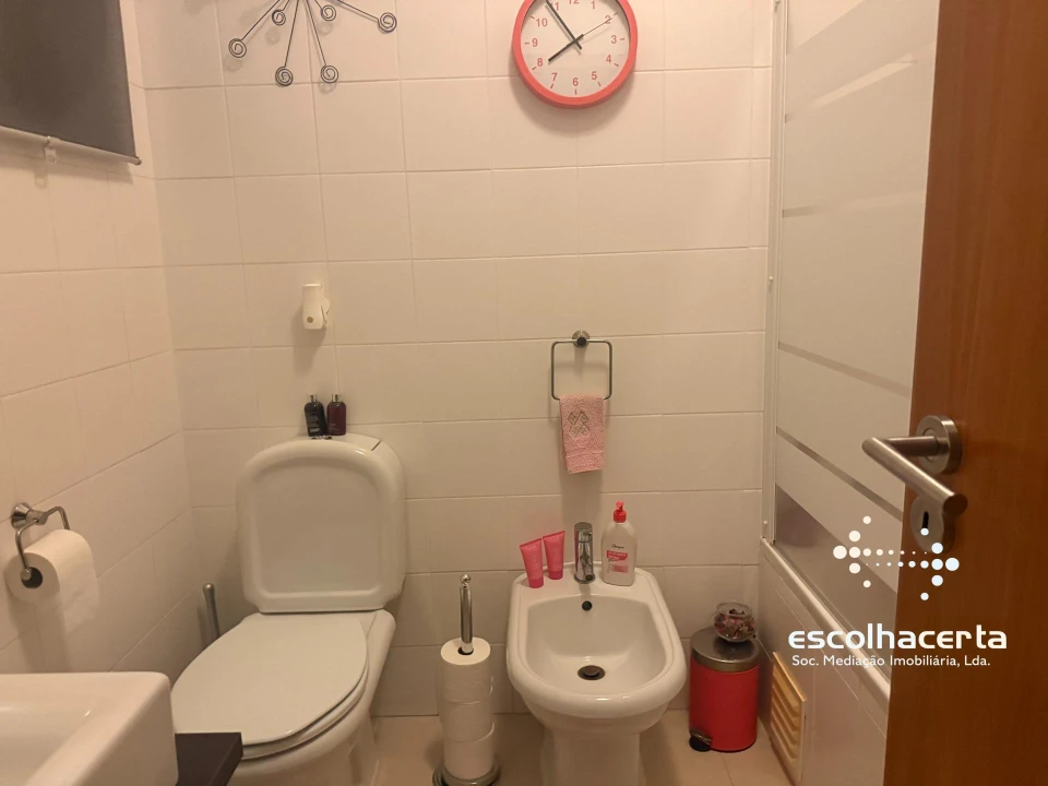 Apartamento T1 para Venda em Quinta do Anjo Foto 18