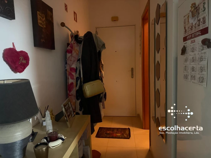 Apartamento T1 para Venda em Quinta do Anjo Foto 8