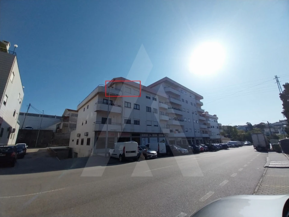 Apartamento T1 para Venda em São Roque Foto 1
