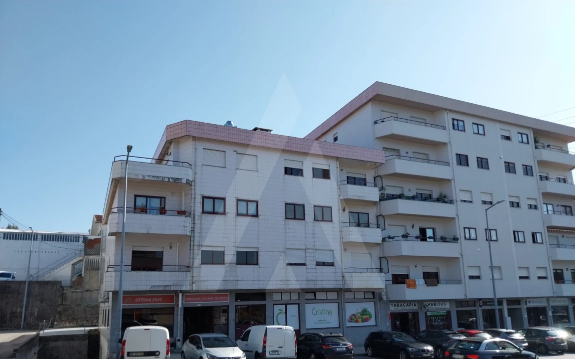 Apartamento T1 para Venda em São Roque Foto 7