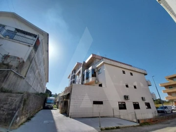 Apartamento T1 para Venda em São Roque