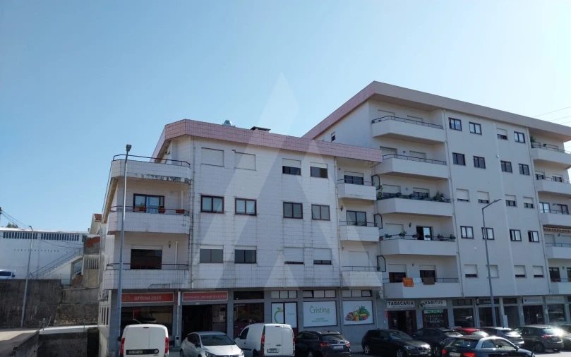 Apartamento T1 para Venda em São Roque Foto 7