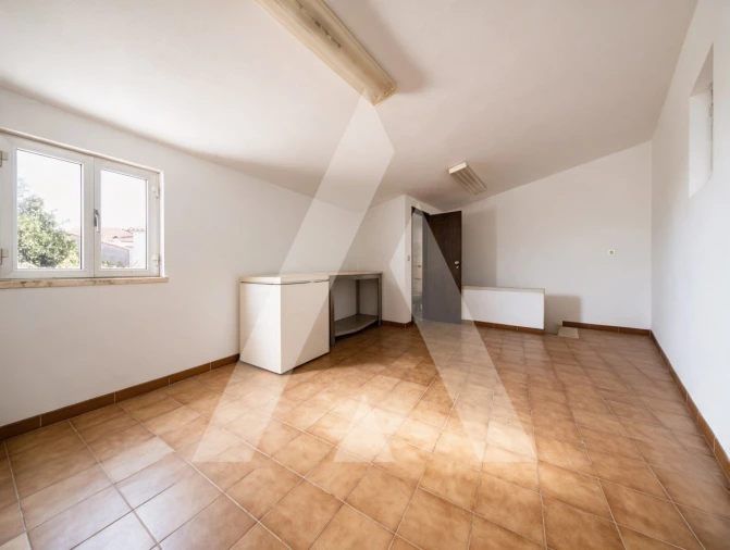 Apartamento T1 para Venda em Alvares Foto 12
