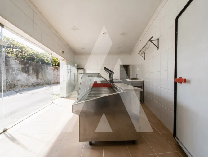 Apartamento T1 para Venda em Alvares Foto 14