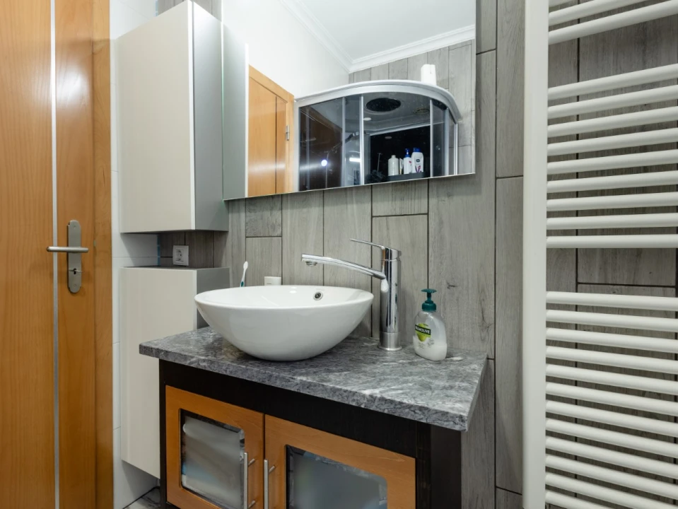 Apartamento T3 para Venda em Tavarede Foto 3