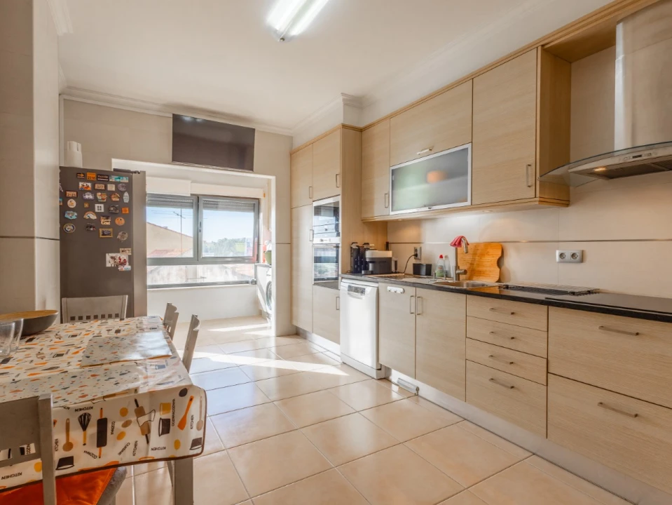 Apartamento T3 para Venda em Tavarede Foto 12