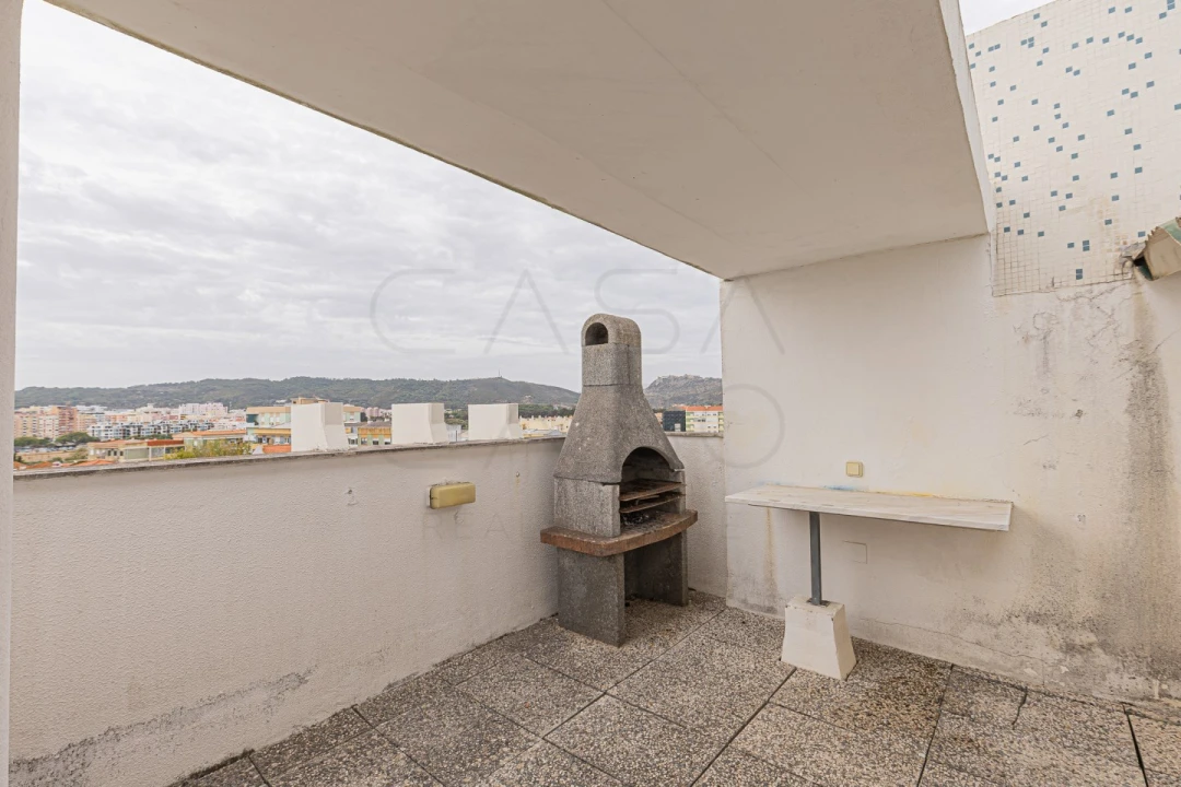 Apartamento T4 para Venda em Setubal (São Sebastião) Foto 32