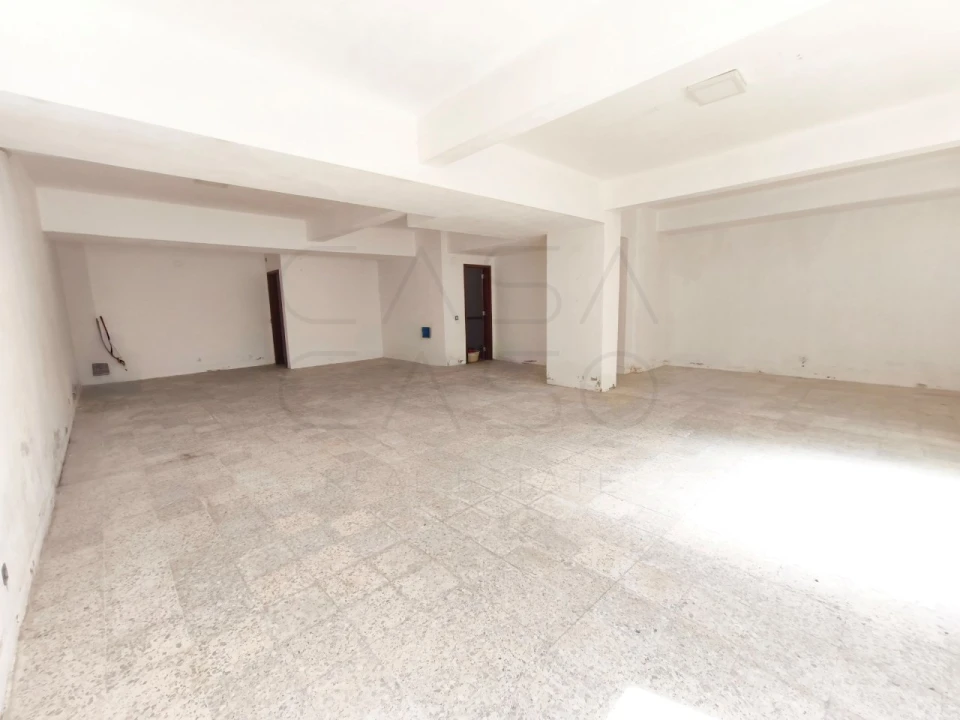 Armazém para Arrendamento em União das Freguesias de Setúbal Foto 5