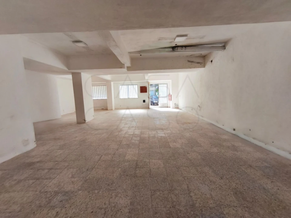 Armazém para Arrendamento em União das Freguesias de Setúbal Foto 8