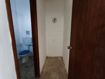 Armazém para Arrendamento em União das Freguesias de Setúbal