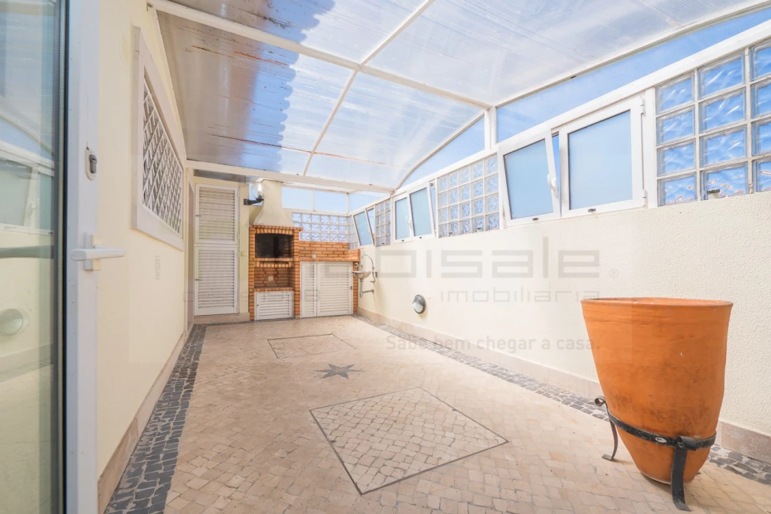 Moradia T5 para Venda em Carcavelos e Parede Foto 18