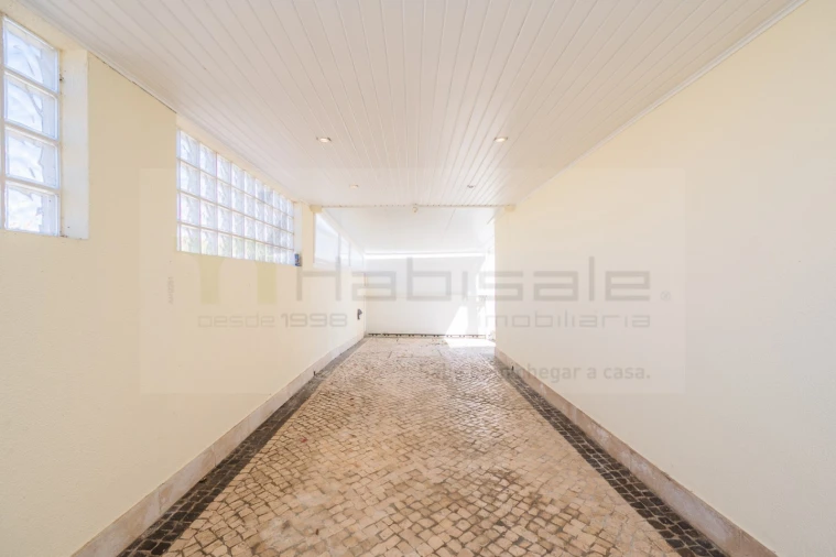 Moradia T5 para Venda em Carcavelos e Parede Foto 19