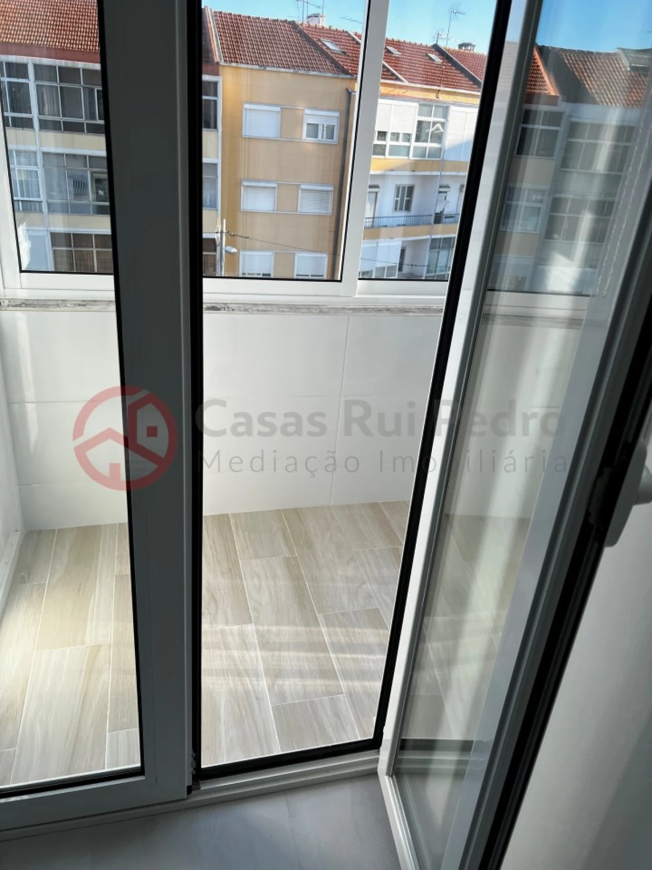 Apartamento T3 para Venda em Seixal, Arrentela e Aldeia de Paio Pires Foto 7