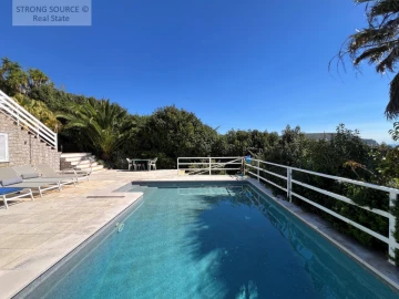 Moradia T4 para Venda em Sesimbra (Castelo)