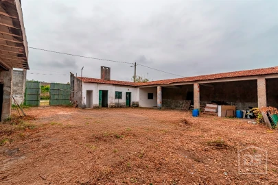 Armazém para Venda em Alhadas