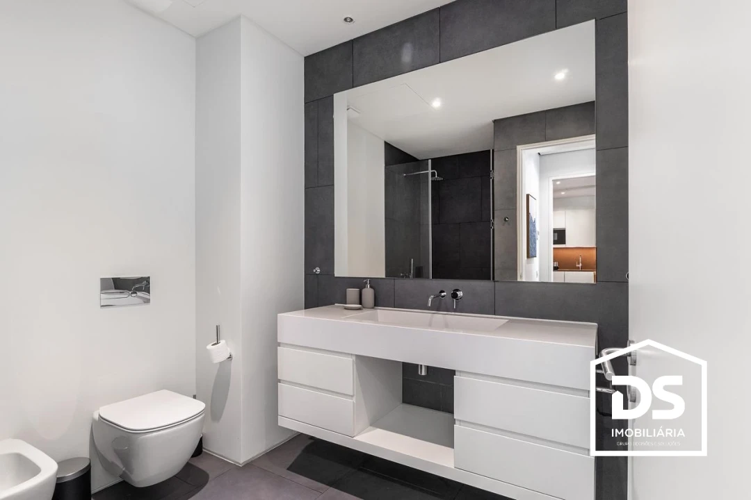 Apartamento T1 para Venda em Santo António Foto 16