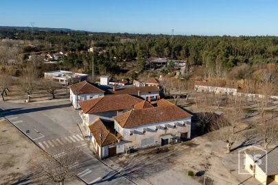 Moradia T5 para Venda em Ferreira-A-Nova