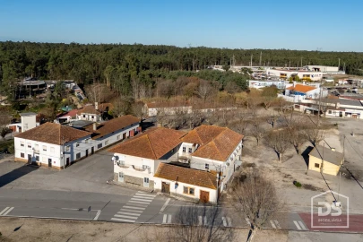 Moradia T5 para Venda em Ferreira-A-Nova