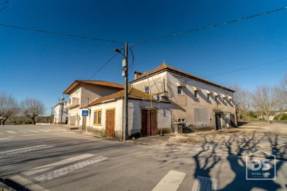 Moradia T5 para Venda em Ferreira-A-Nova