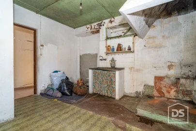 Moradia T5 para Venda em Ferreira-A-Nova