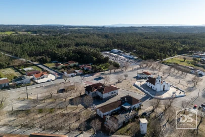 Moradia T5 para Venda em Ferreira-A-Nova
