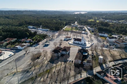 Moradia T5 para Venda em Ferreira-A-Nova