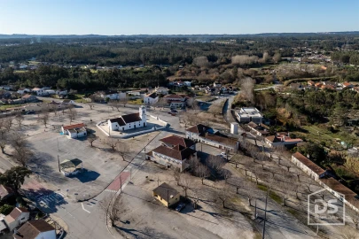 Moradia T5 para Venda em Ferreira-A-Nova