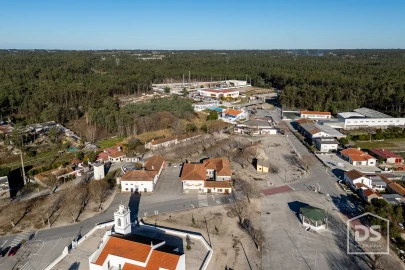 Moradia T5 para Venda em Ferreira-A-Nova