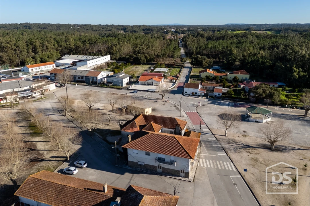Moradia T5 para Venda em Ferreira-A-Nova Foto 128