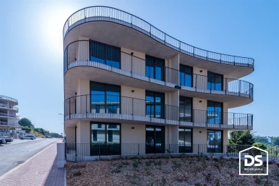 Apartamento T1 para Venda em Santa Clara e Castelo Viegas