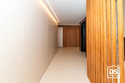 Apartamento T1 para Venda em Santa Clara e Castelo Viegas