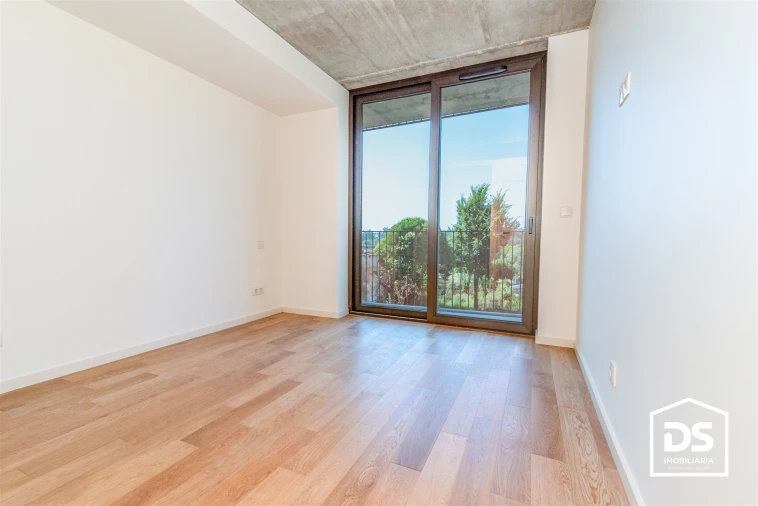 Apartamento T1 para Venda em Santa Clara e Castelo Viegas Foto 5