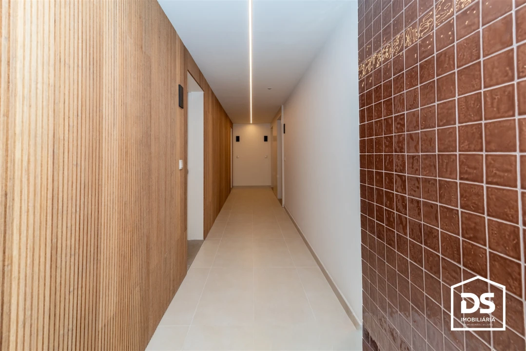 Apartamento T1 para Venda em Santa Clara e Castelo Viegas Foto 15