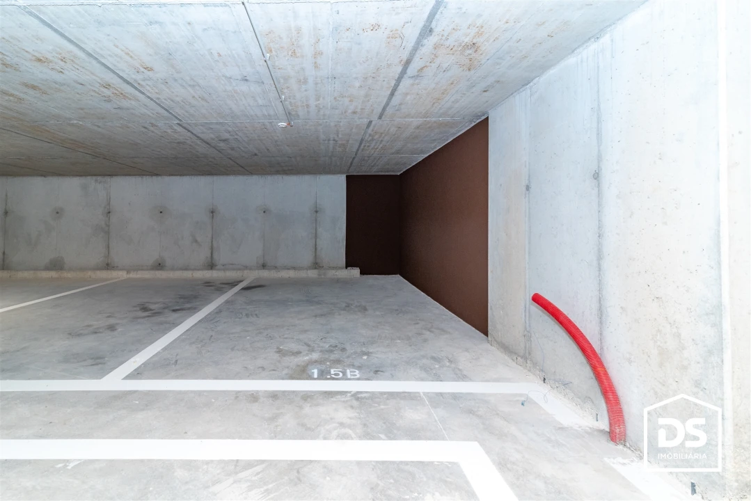 Apartamento T1 para Venda em Santa Clara e Castelo Viegas Foto 21