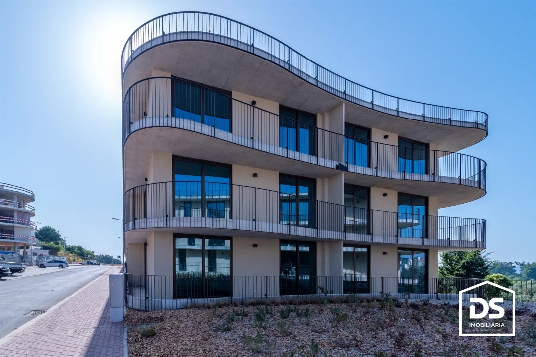 Apartamento T1 para Venda em Santa Clara e Castelo Viegas Foto 20