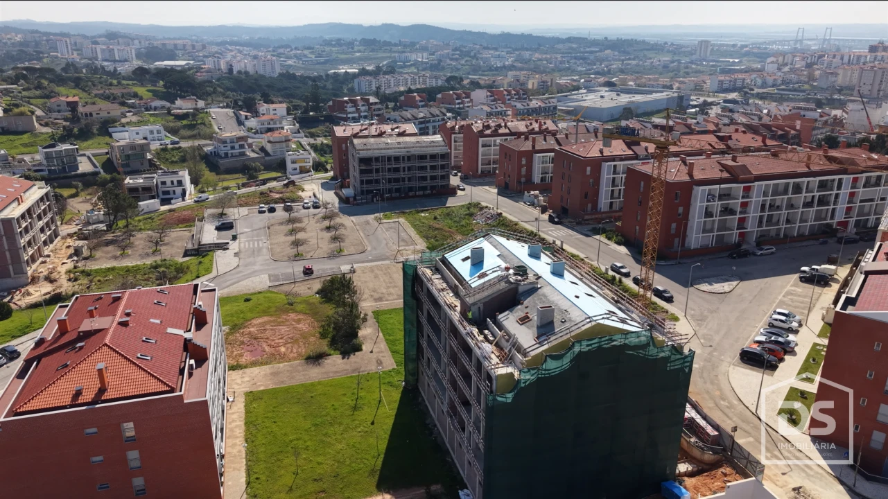 Apartamento T4 para Venda em Tavarede Foto 24