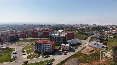 Apartamento T4 para Venda em Tavarede