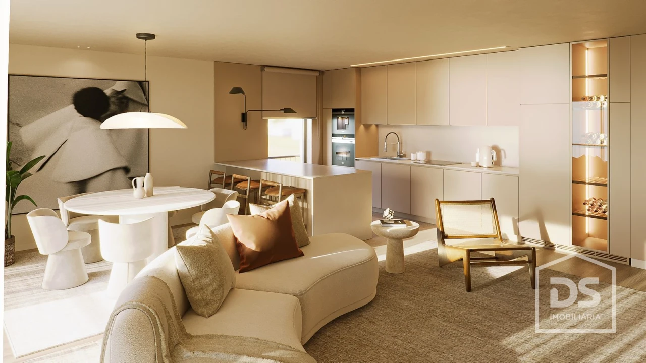 Apartamento T4 para Venda em Tavarede Foto 1