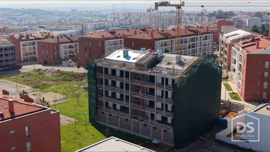 Apartamento T4 para Venda em Tavarede Foto 21